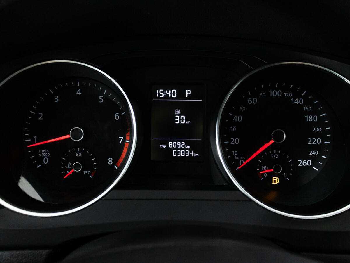 Volkswagen Jetta, 2015 - Фото №11