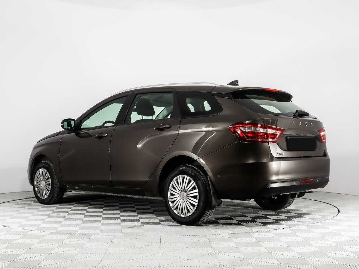 Lada (ВАЗ) Vesta SW, 2019 - Фото №6