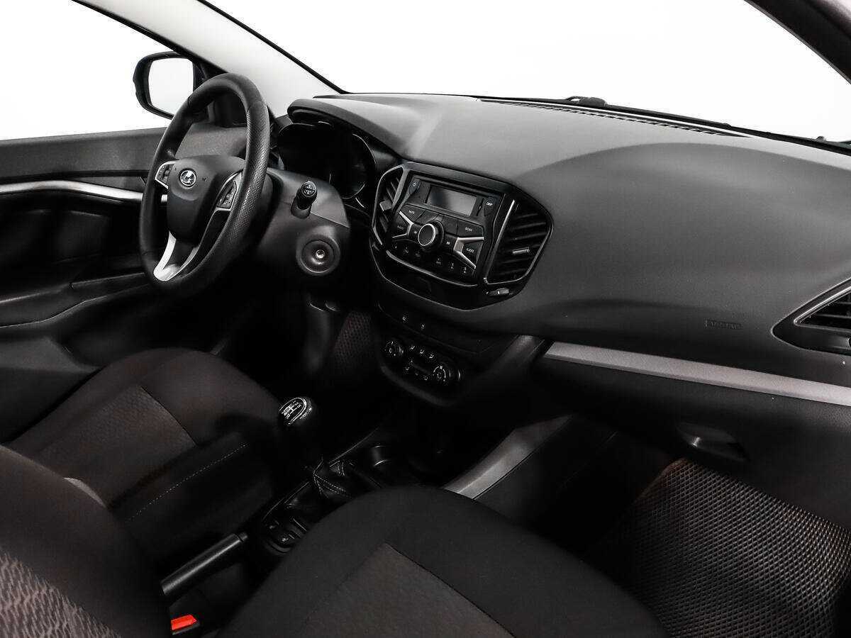 Lada (ВАЗ) Vesta SW, 2019 - Фото №10