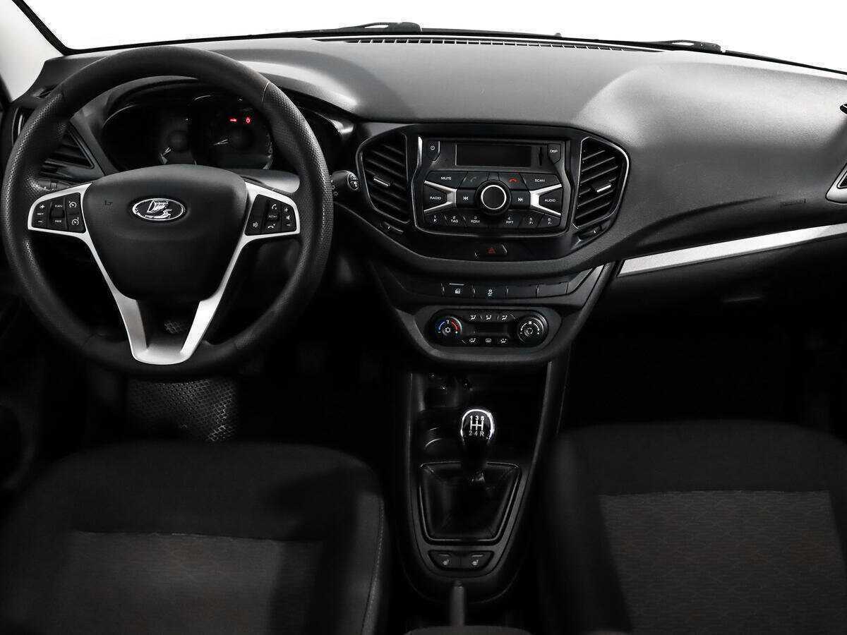 Lada (ВАЗ) Vesta SW, 2019 - Фото №11