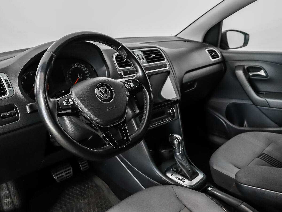 Volkswagen Polo, 2016 - Фото №8