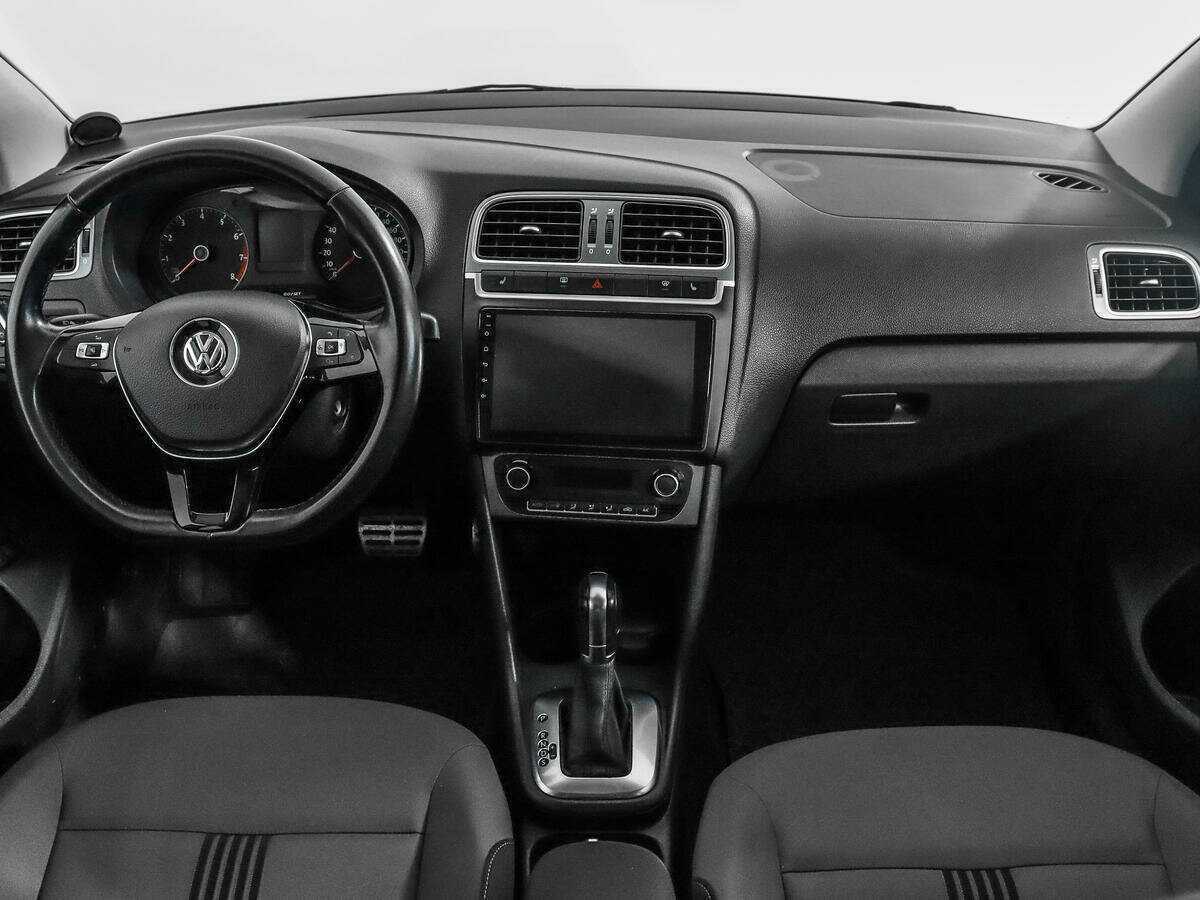 Volkswagen Polo, 2016 - Фото №11