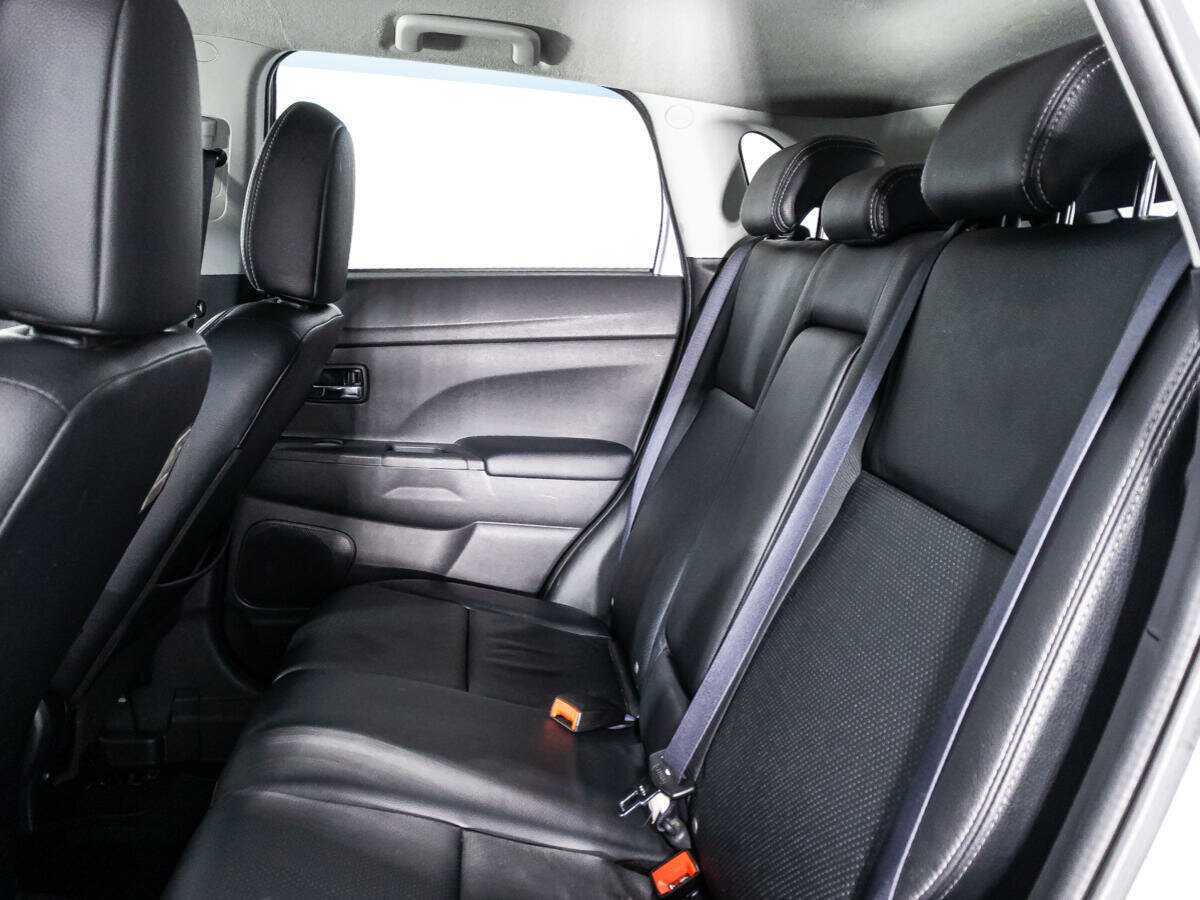 Mitsubishi ASX, 2012 - Фото №9