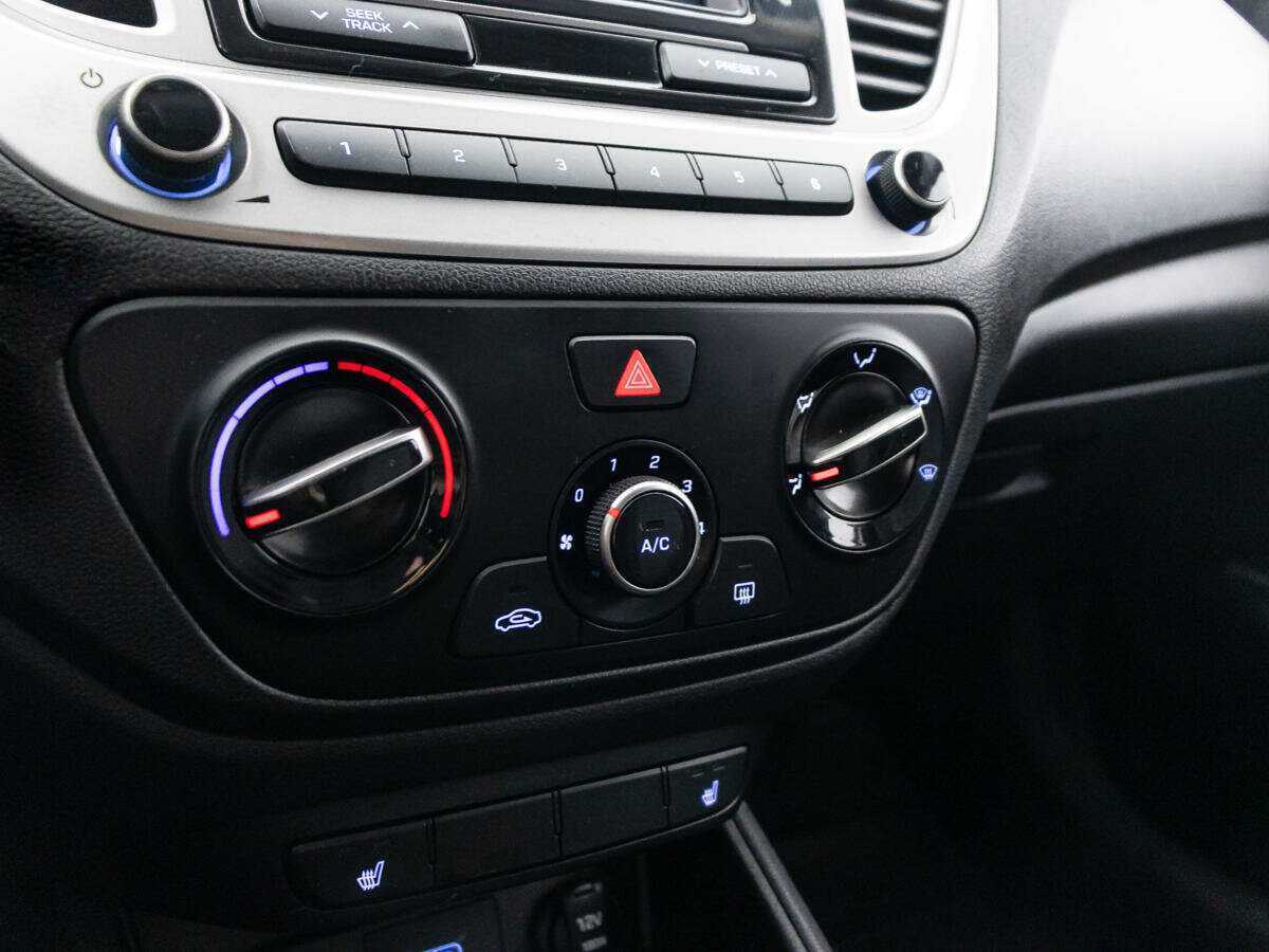 Hyundai Solaris, 2019 - Фото №15