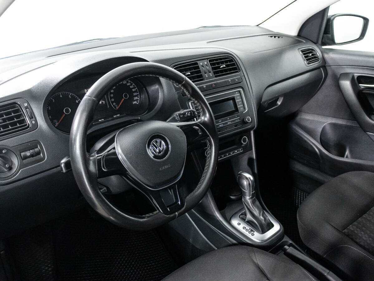 Volkswagen Polo, 2017 - Фото №10