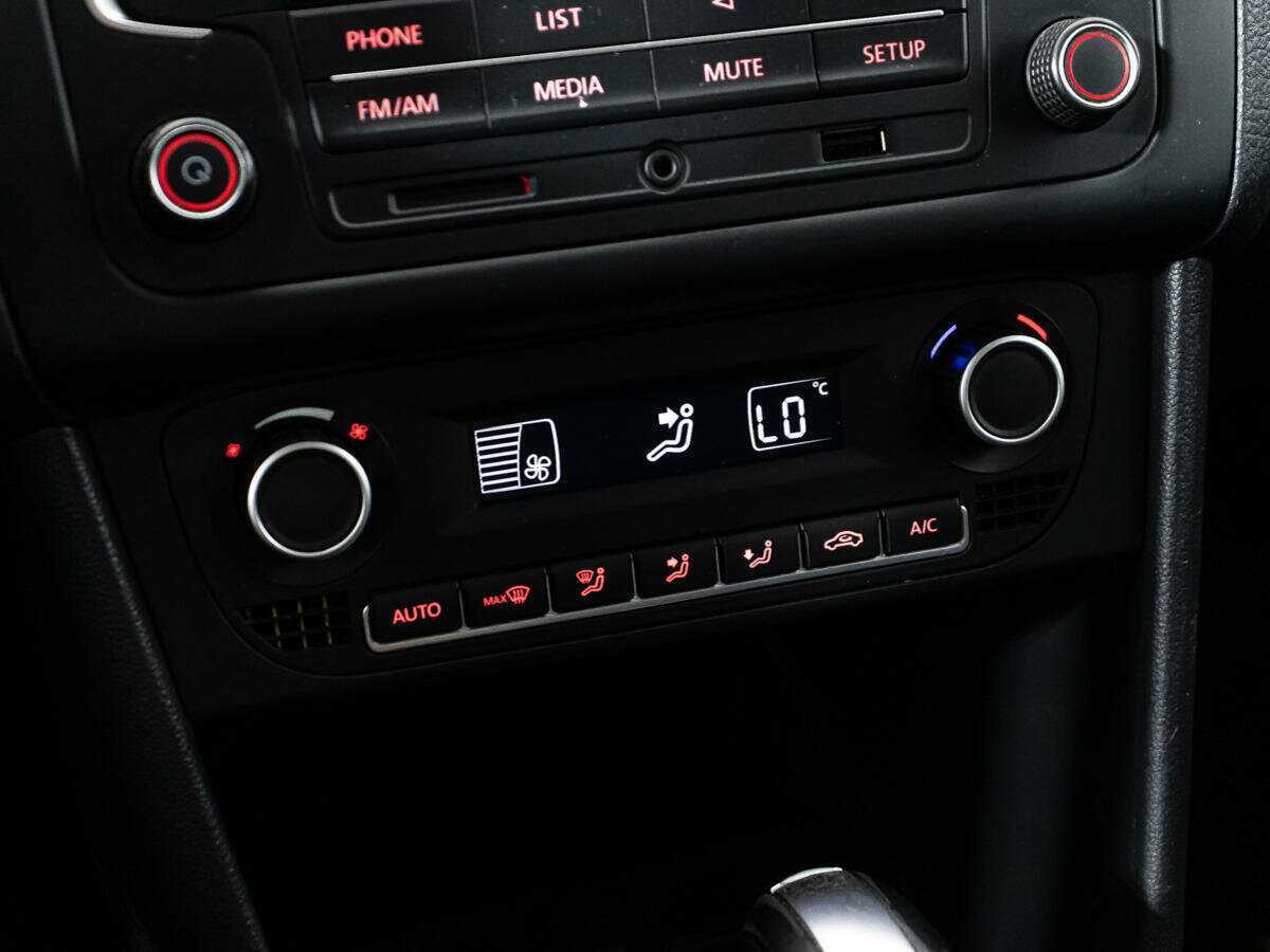 Volkswagen Polo, 2017 - Фото №14