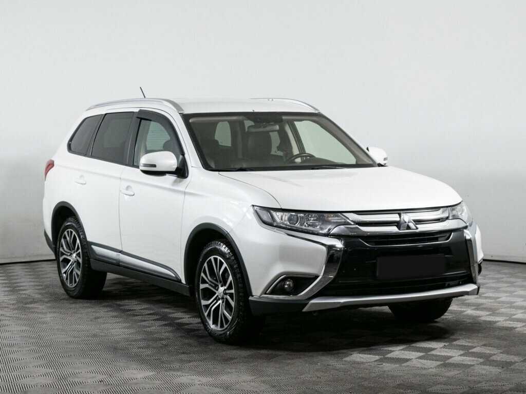 Mitsubishi Outlander, 2015 - Фото №2