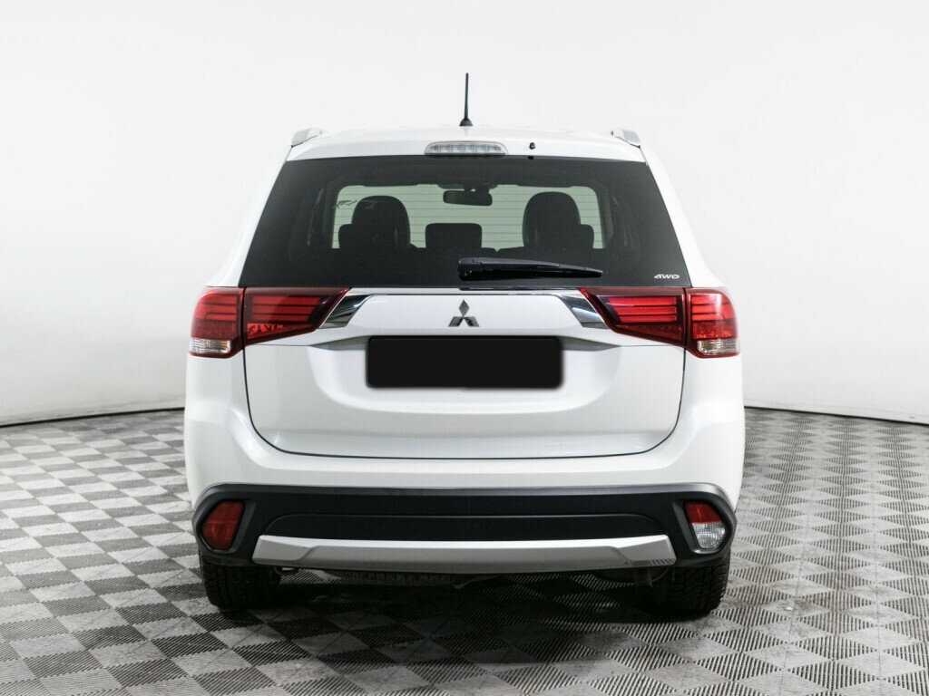Mitsubishi Outlander, 2015 - Фото №4