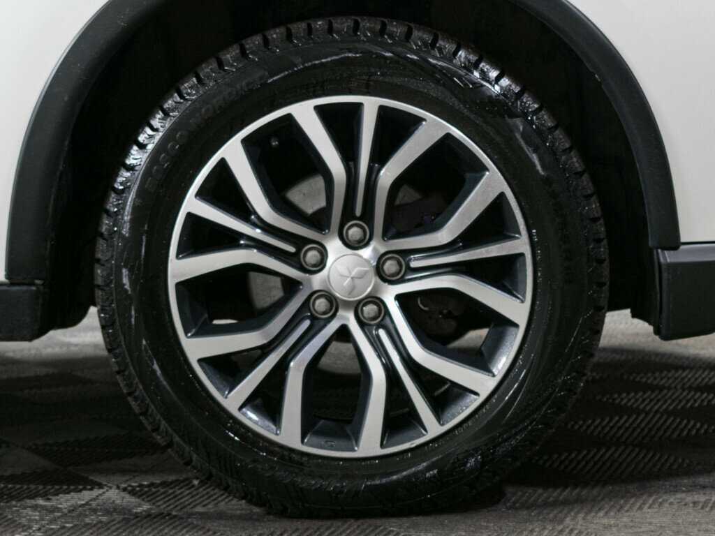 Mitsubishi Outlander, 2015 - Фото №17