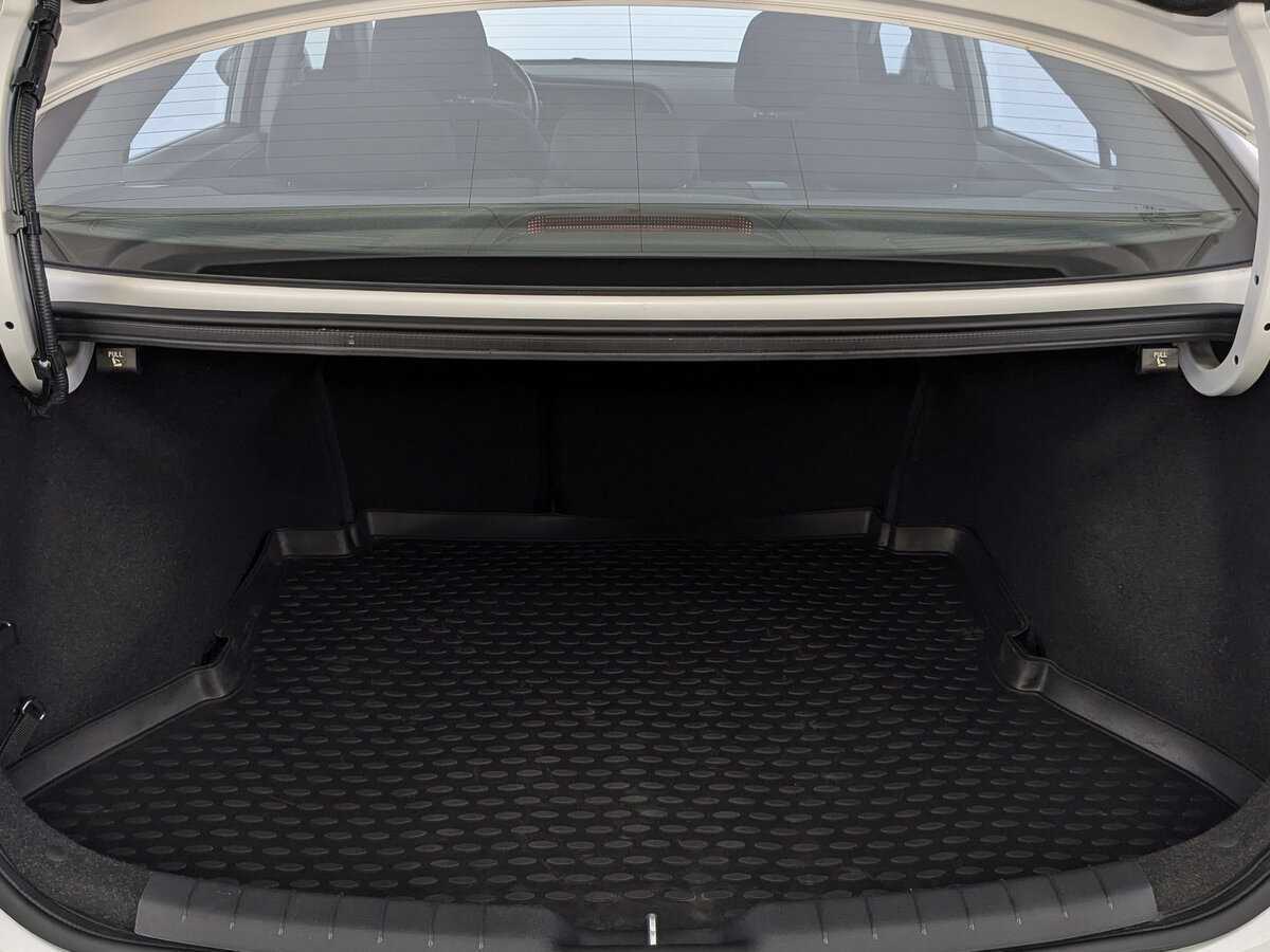 Hyundai Elantra, 2019 - Фото №9