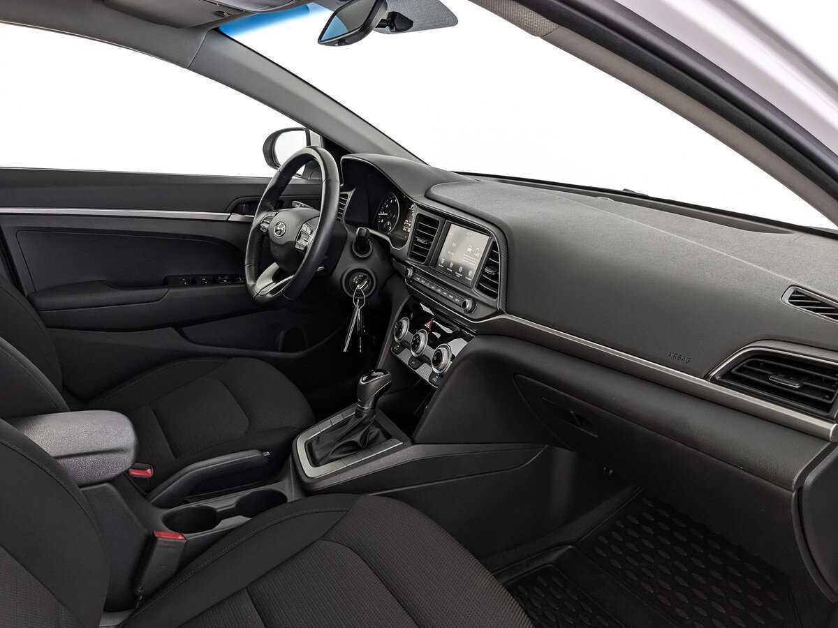Hyundai Elantra, 2019 - Фото №12