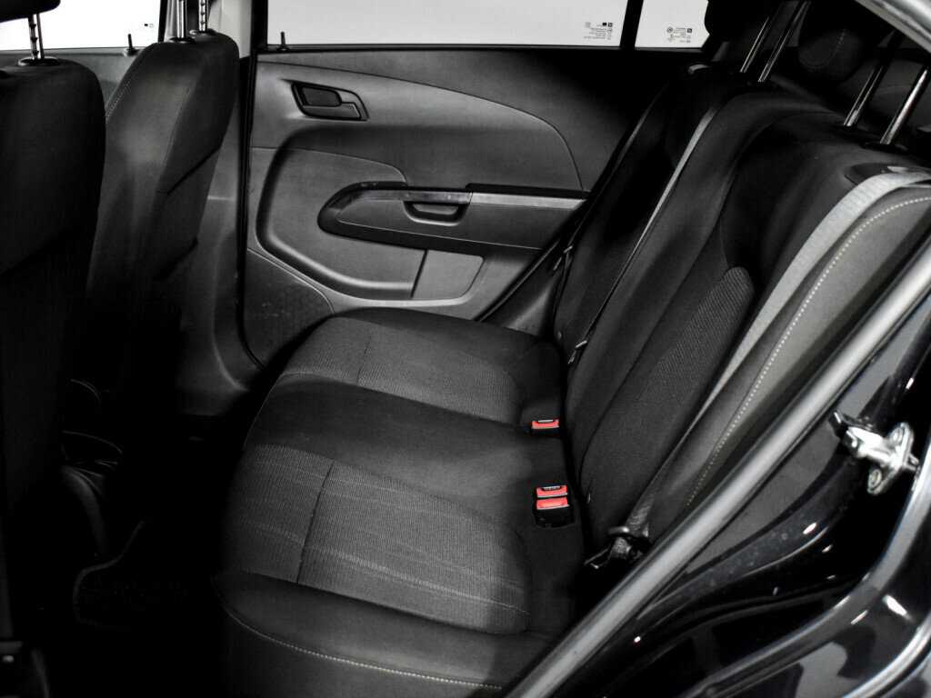 Chevrolet Aveo, 2013 - Фото №11