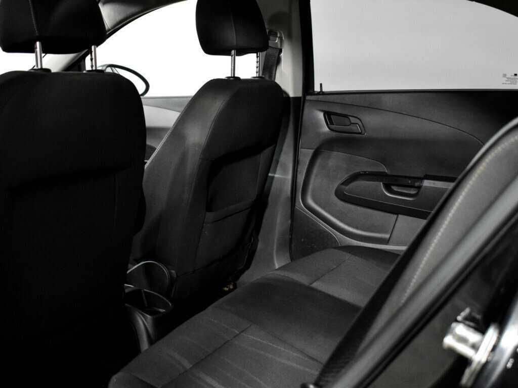 Chevrolet Aveo, 2013 - Фото №13