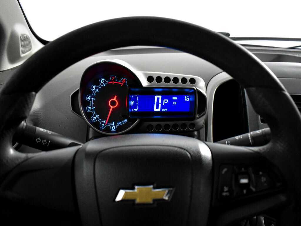 Chevrolet Aveo, 2013 - Фото №18