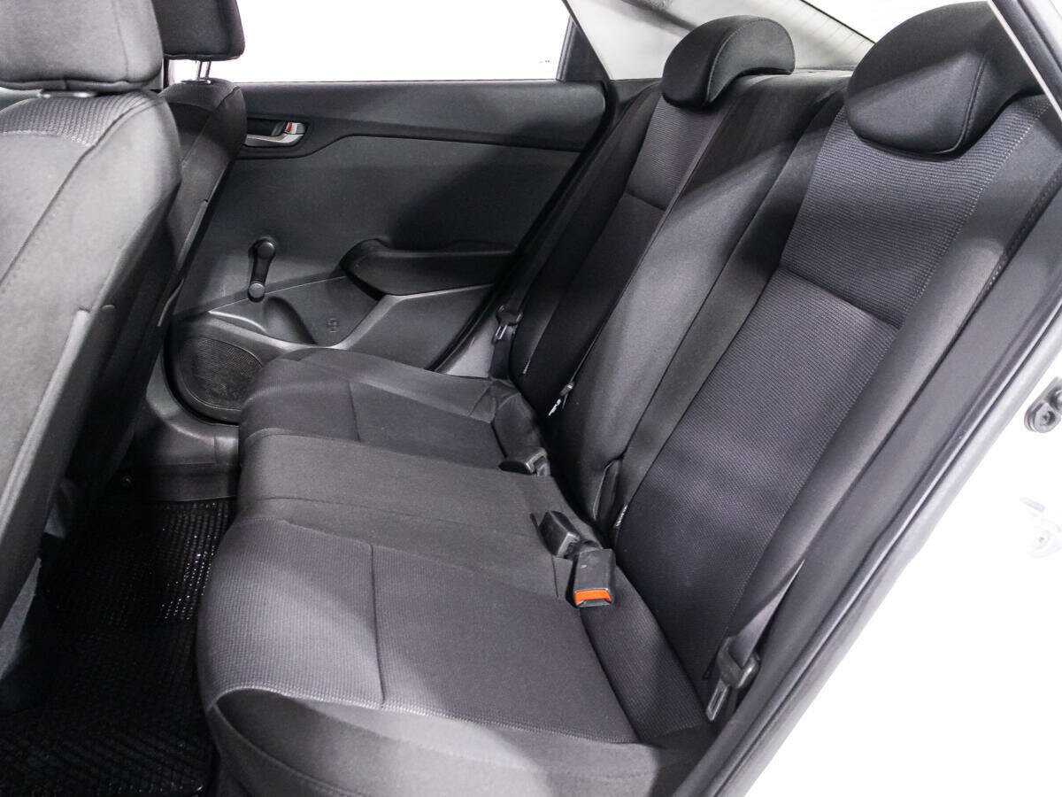 Hyundai Solaris, 2017 - Фото №9