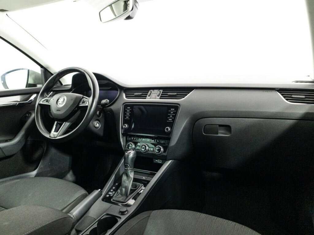 Skoda Octavia, 2018 - Фото №8