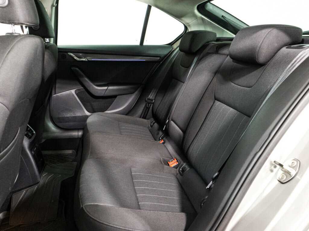 Skoda Octavia, 2018 - Фото №9