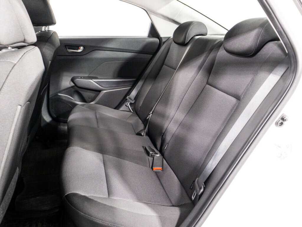 Hyundai Solaris, 2017 - Фото №9