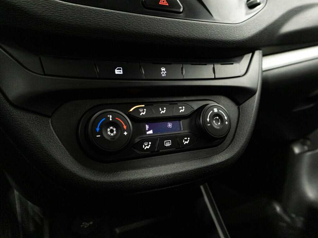 Lada (ВАЗ) Vesta, 2017 - Фото №15