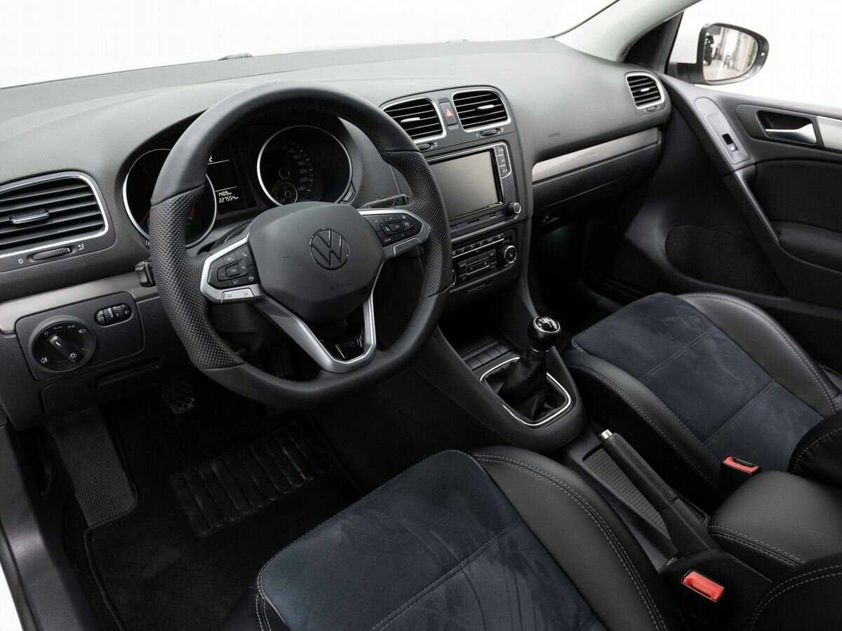 Volkswagen Golf, 2012 - Фото №6