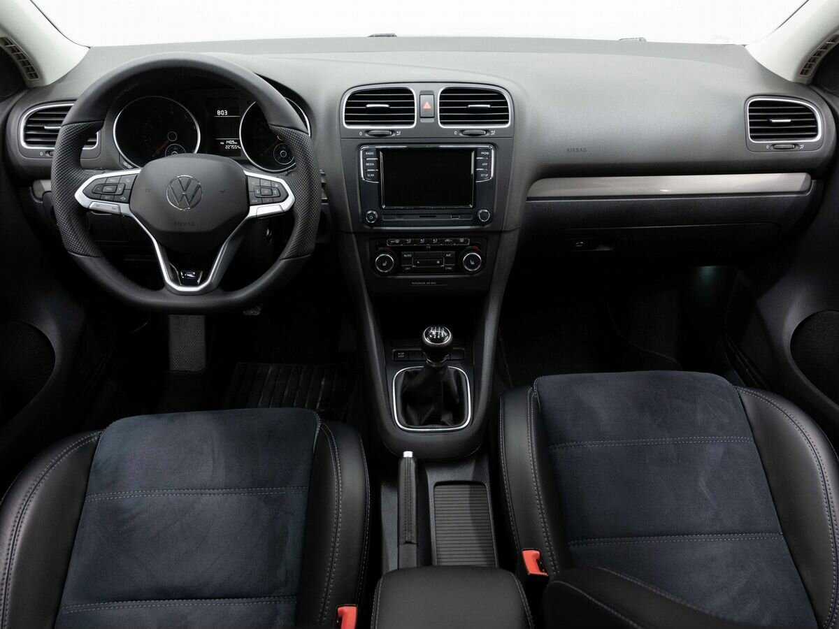 Volkswagen Golf, 2012 - Фото №12