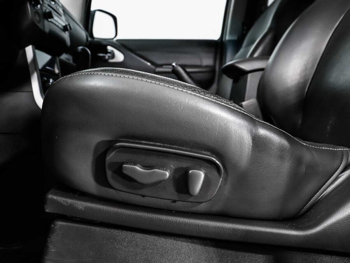 Nissan Pathfinder, 2012 - Фото №10