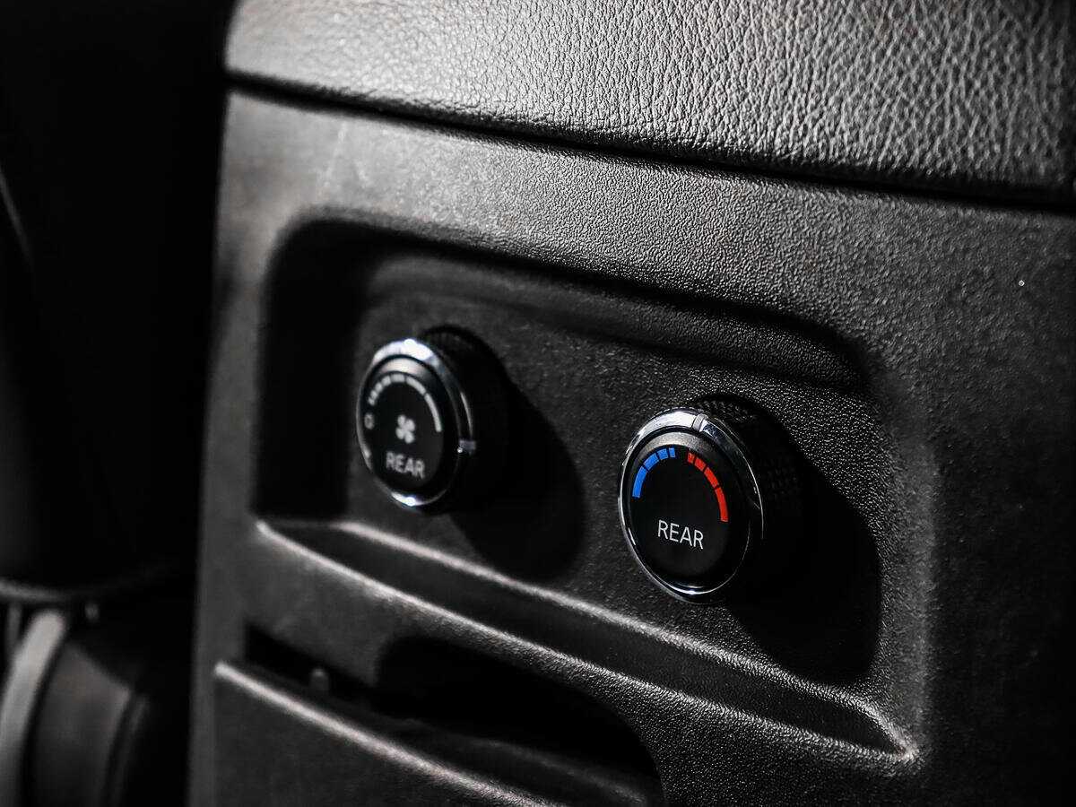 Nissan Pathfinder, 2012 - Фото №12