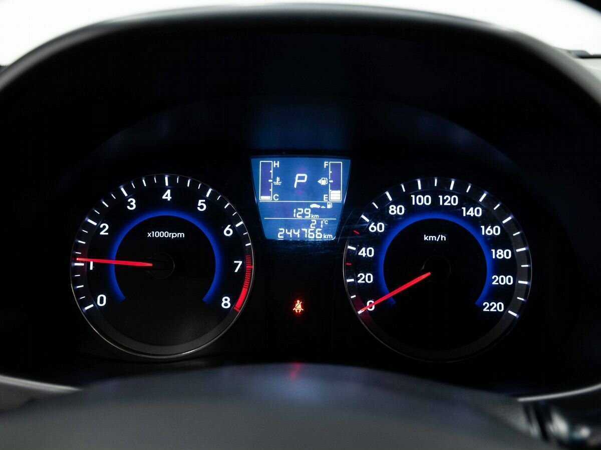 Hyundai Solaris, 2015 - Фото №13