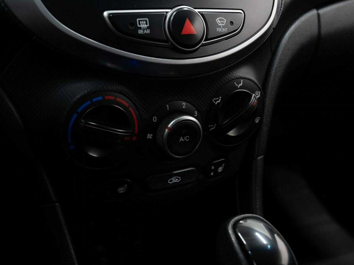 Hyundai Solaris, 2015 - Фото №17