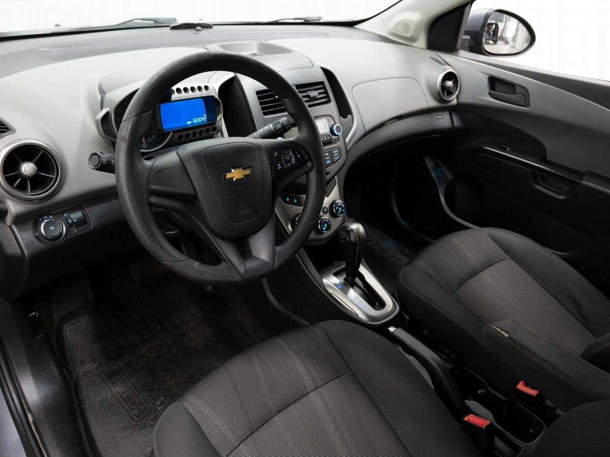 Chevrolet Aveo, 2014 - Фото №7