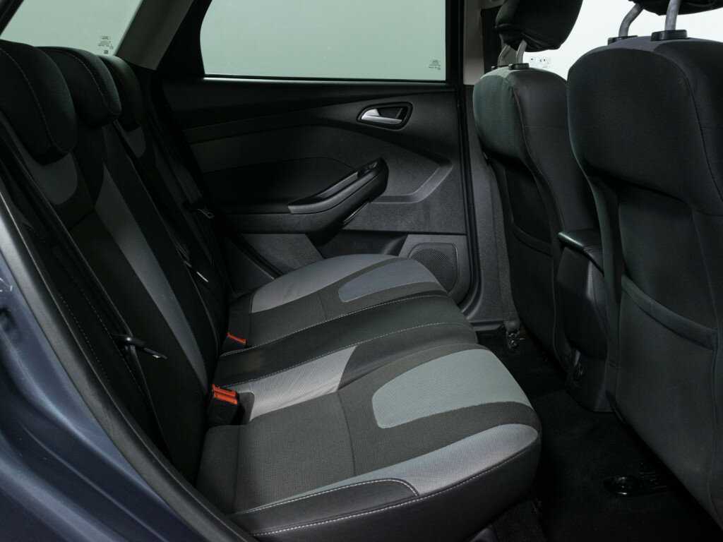 Ford Focus, 2012 - Фото №9