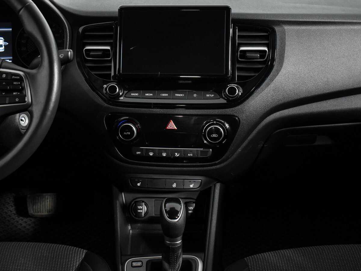 Hyundai Solaris, 2020 - Фото №12