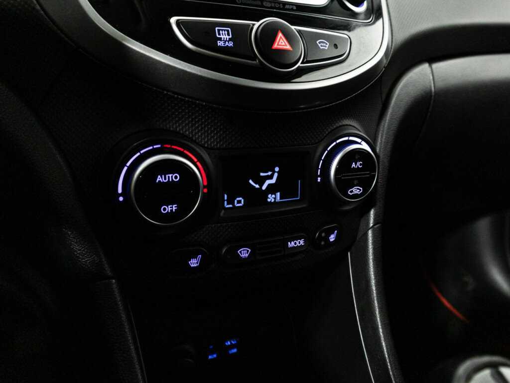 Hyundai Solaris, 2015 - Фото №15