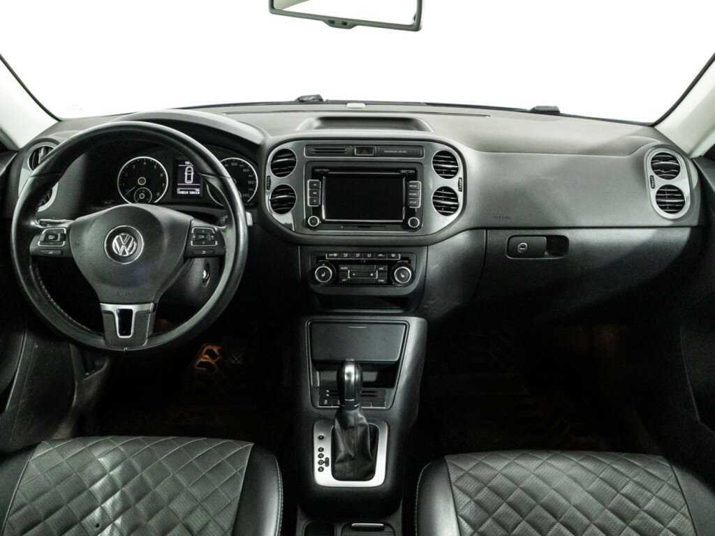 Volkswagen Tiguan, 2015 - Фото №12