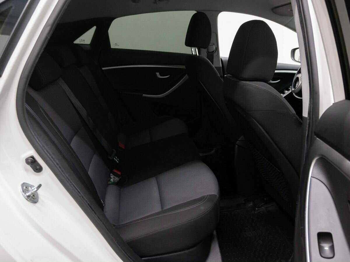 Hyundai i30, 2013 - Фото №9