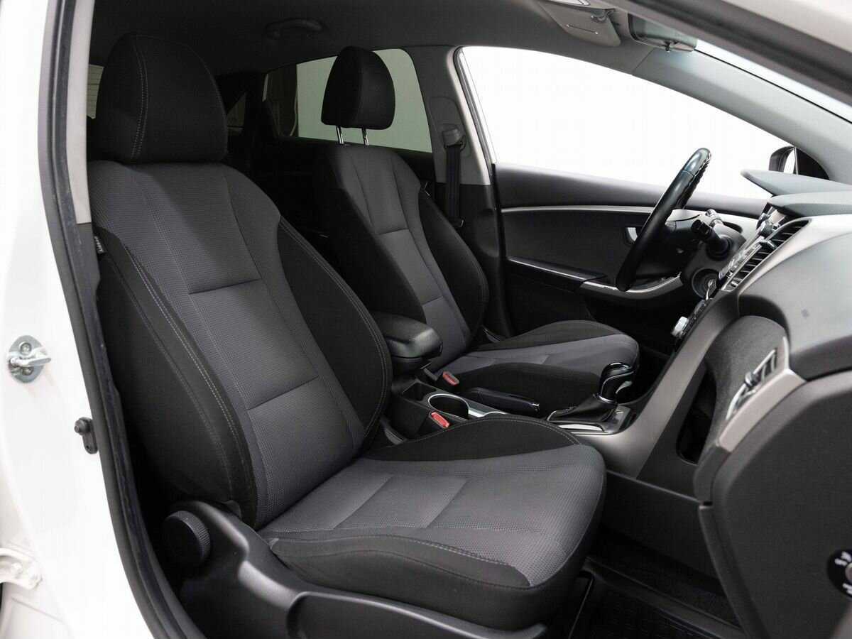 Hyundai i30, 2013 - Фото №11