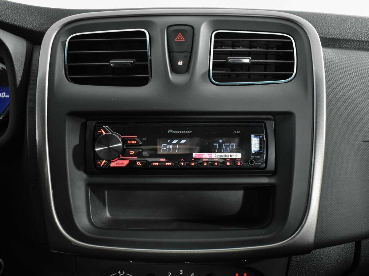 Renault Sandero Stepway, 2017 - Фото №14