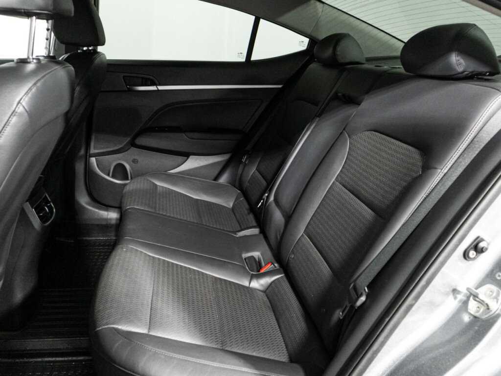 Hyundai Elantra, 2019 - Фото №9
