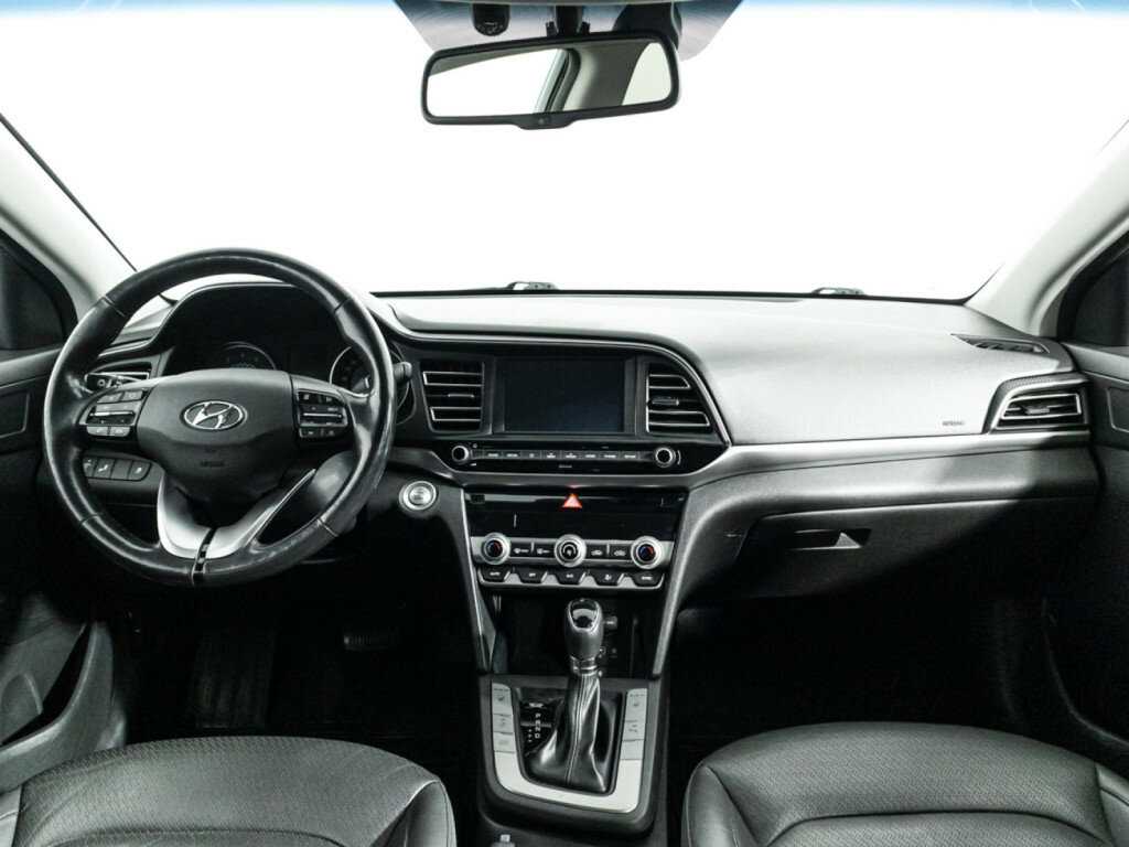 Hyundai Elantra, 2019 - Фото №12