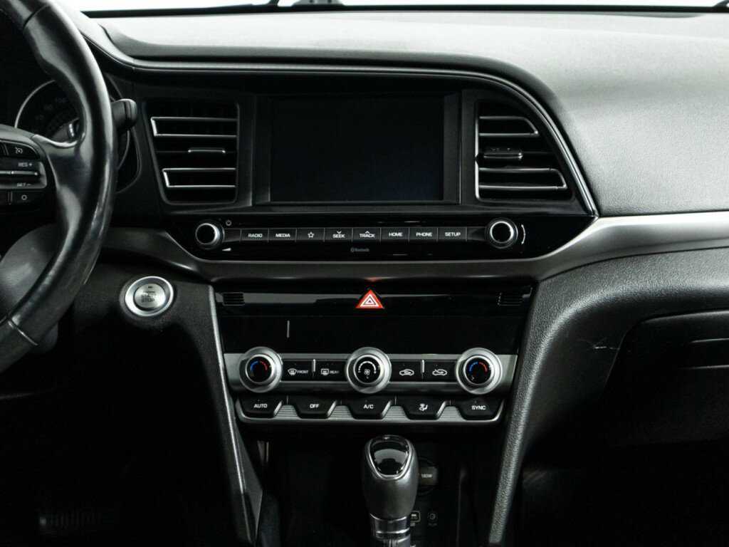 Hyundai Elantra, 2019 - Фото №13
