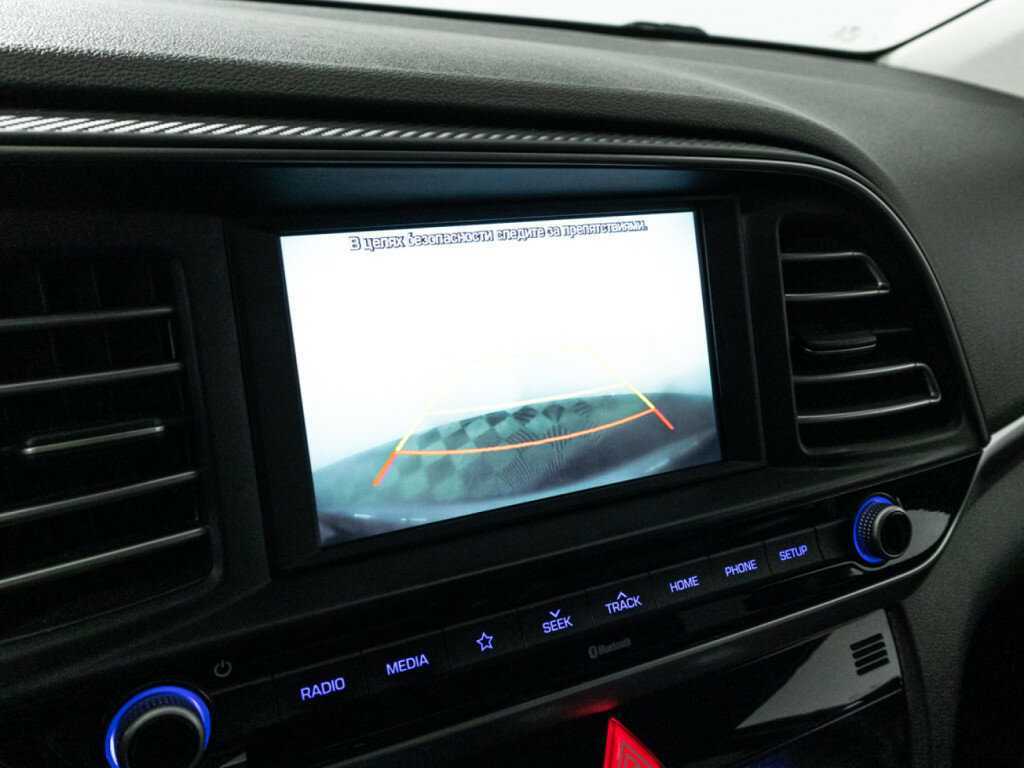 Hyundai Elantra, 2019 - Фото №17