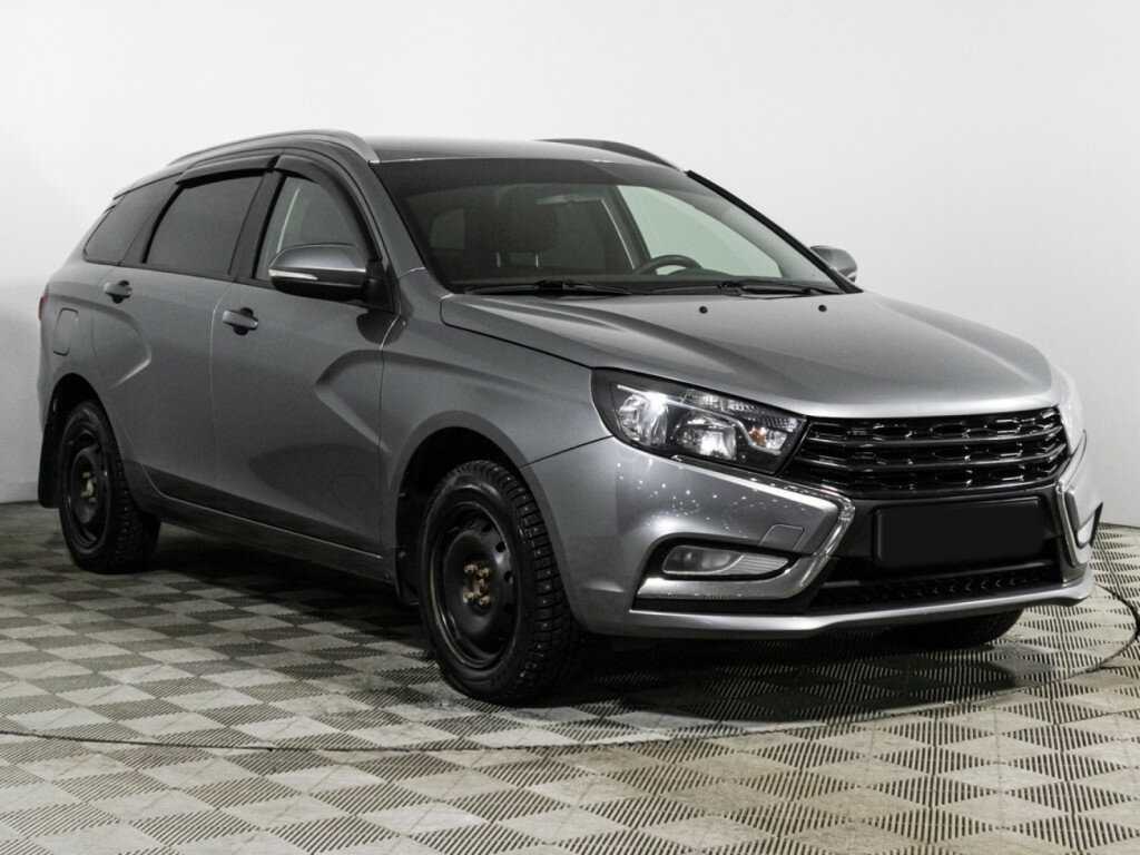 Lada (ВАЗ) Vesta SW, 2019 - Фото №2