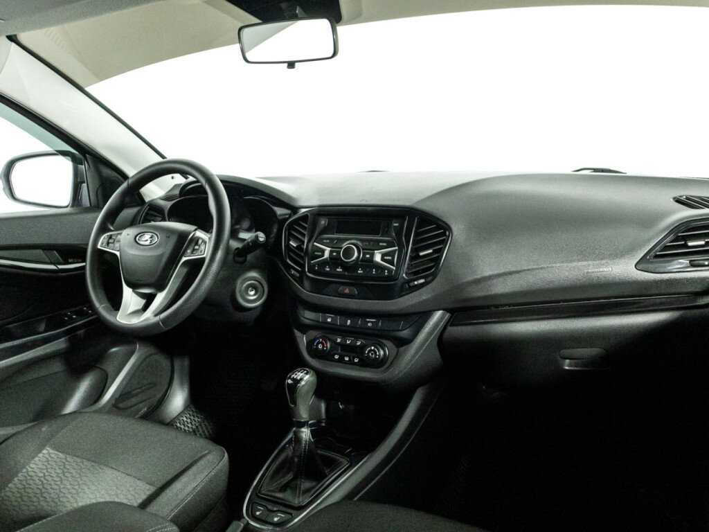 Lada (ВАЗ) Vesta SW, 2019 - Фото №8