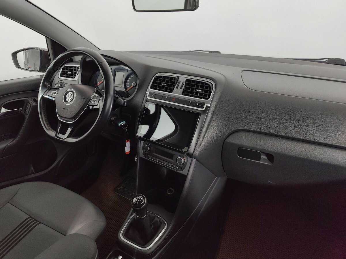 Volkswagen Polo, 2016 - Фото №10