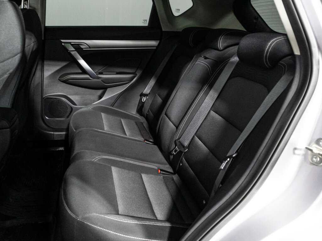 Geely Coolray, 2020 - Фото №9