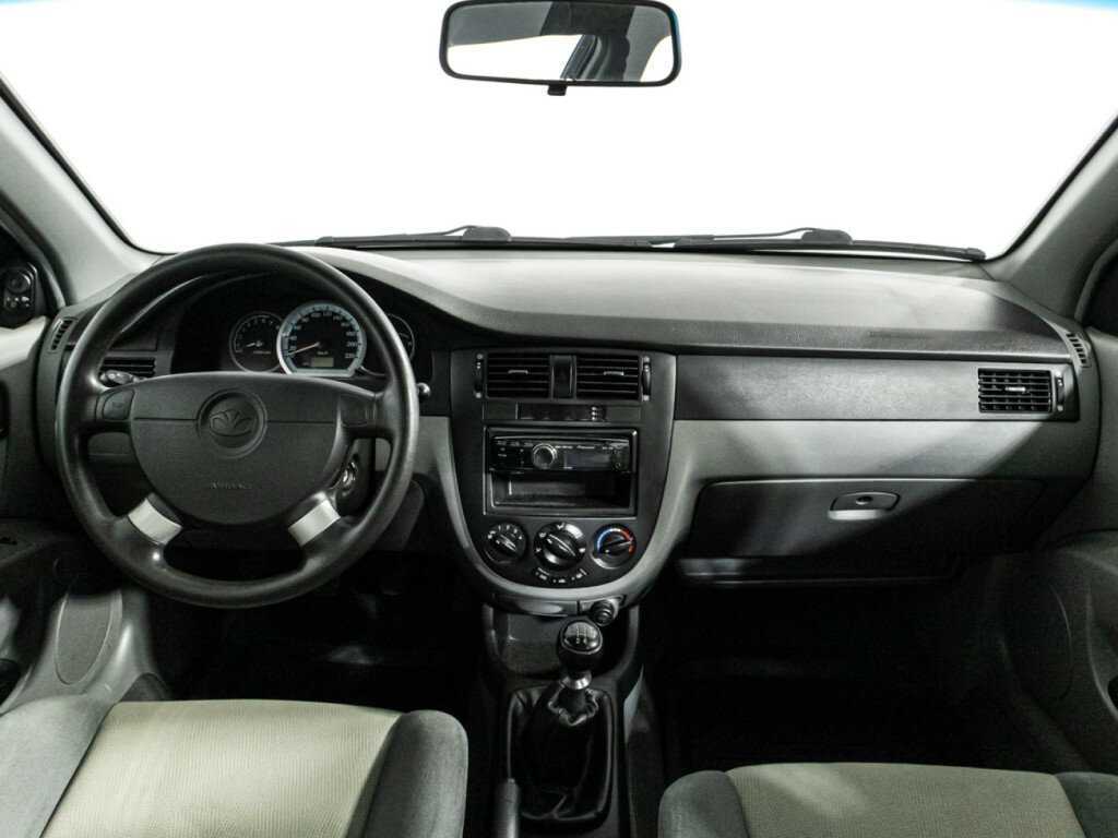 Daewoo Gentra, 2014 - Фото №11