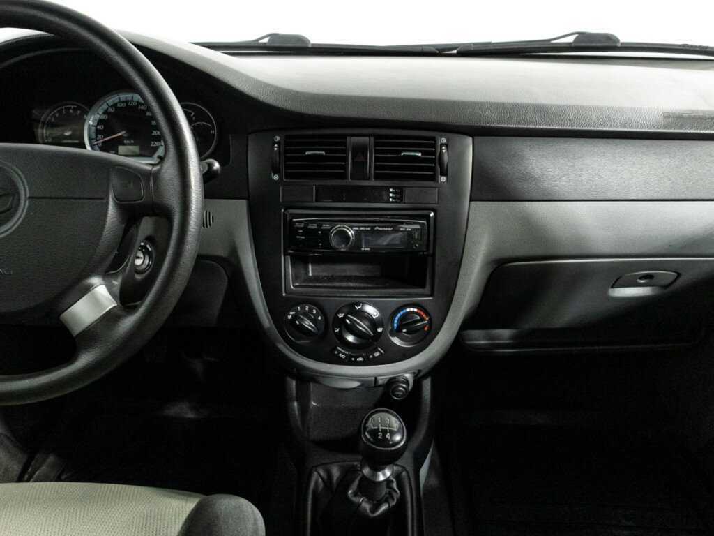 Daewoo Gentra, 2014 - Фото №12