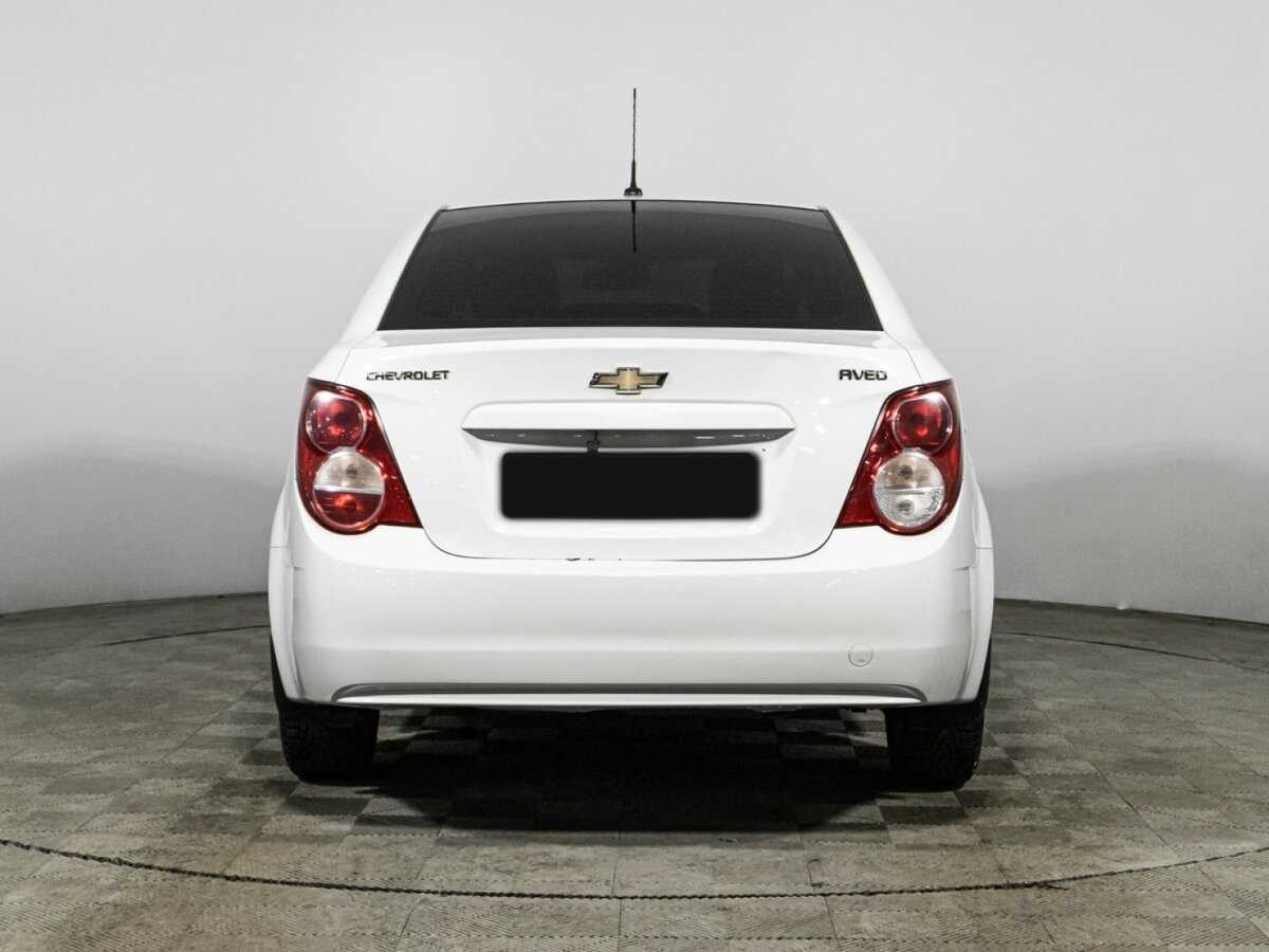 Chevrolet Aveo, 2015 - Фото №5