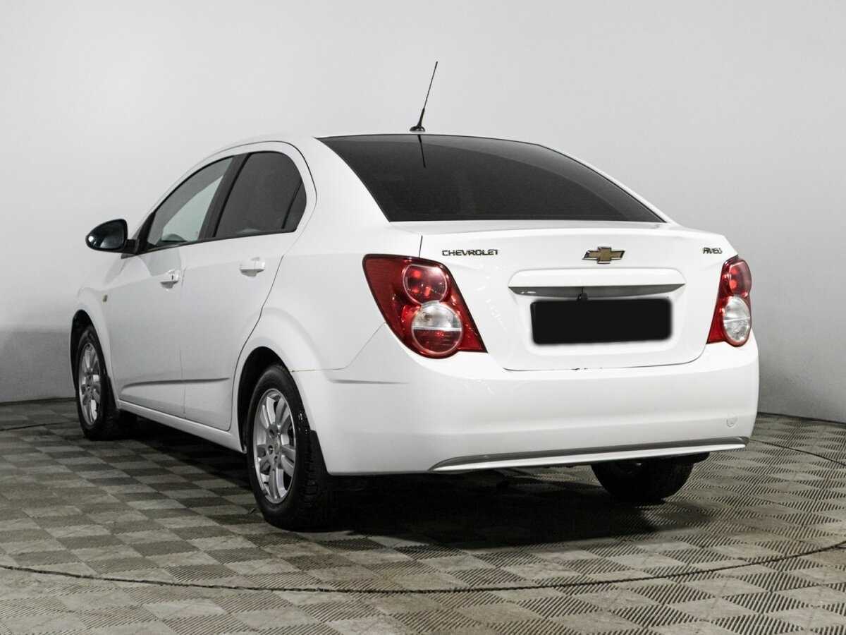 Chevrolet Aveo, 2015 - Фото №6