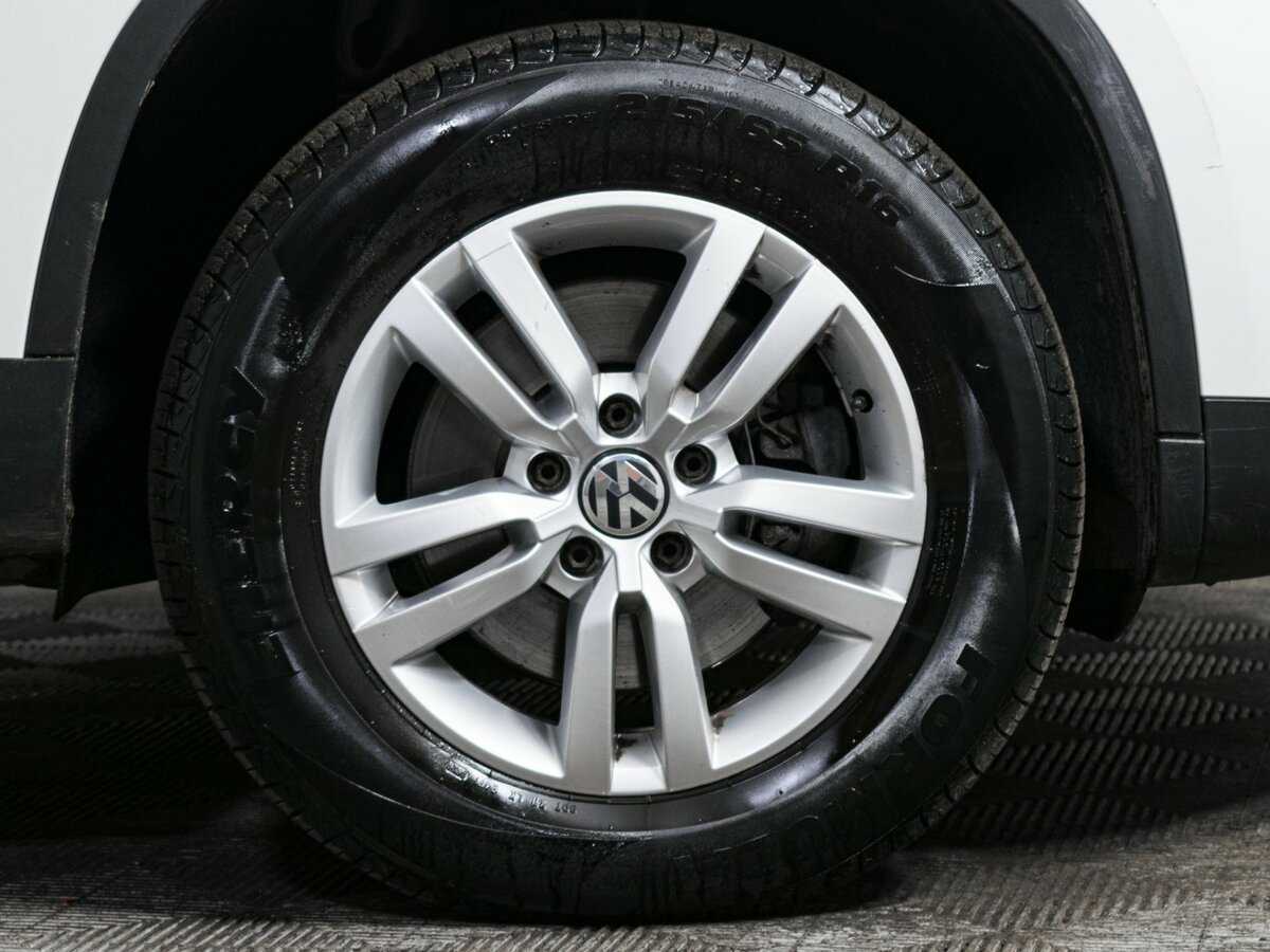 Volkswagen Tiguan, 2015 - Фото №13